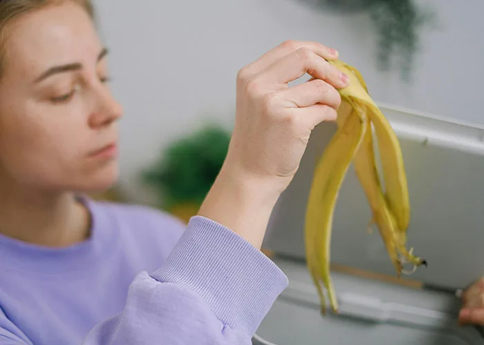 Banaaninkuori Ja Etikka: Miksi Tätä Seosta Suositellaan Ja Mihin Sitä Käytetään