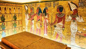 Muinaisen Egyptin Aatelisten Tuntemattomien Hautojen Salaisuudet